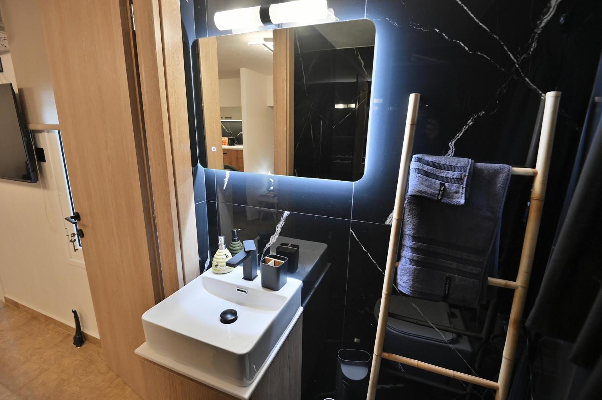 Appartamento La Casa De Spyrakos Volos Esterno foto